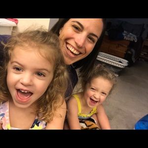 Meet your Posher, Corie